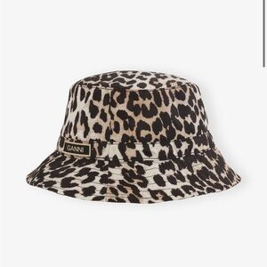 GANNI Leopard Print Bucket Hat